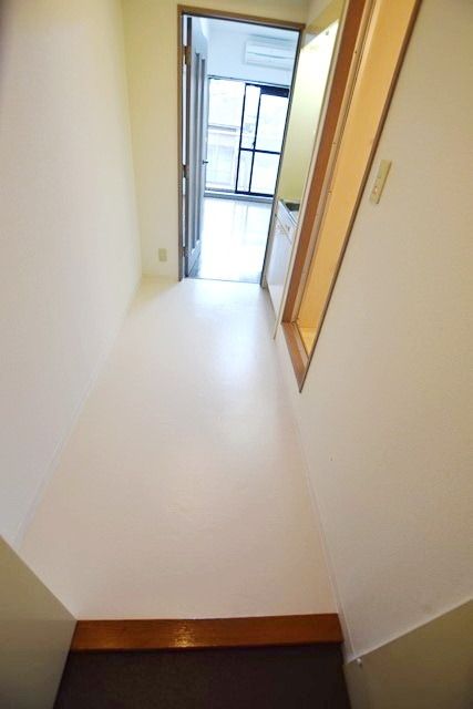 玄関　★★玄関から明るいです★★