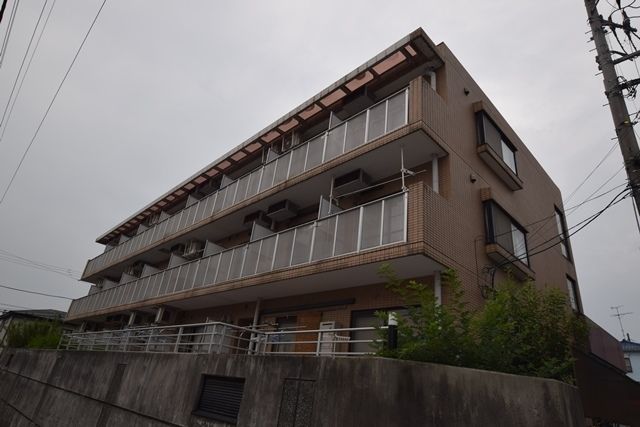 建物外観　★★重厚感のある外観★★
