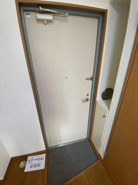 玄関　※同仕様写真です