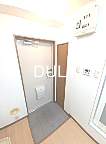 玄関　玄関です。