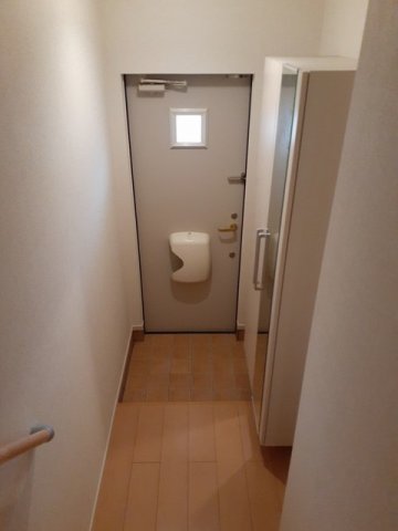 玄関　落ち着いた玄関です
