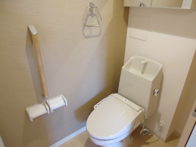 トイレ　ウォシュレットトイレ