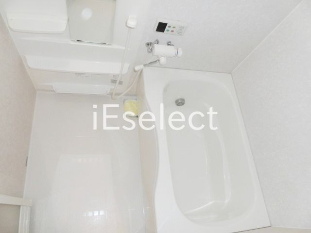 バス・シャワールーム　追焚バスでおくつろぎください