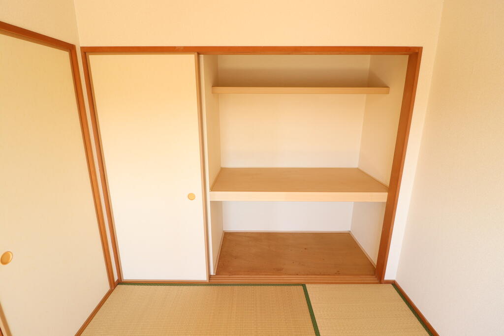 エヴァーワン玉島の内装写真