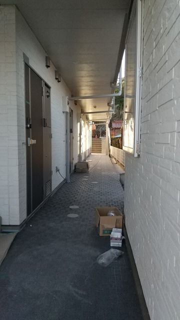 エントランス　建設中