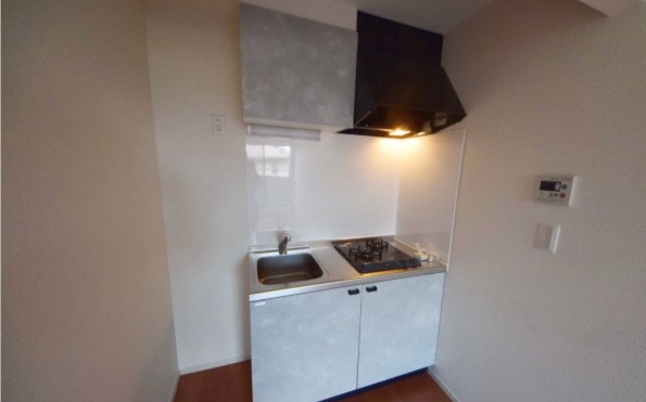 キッチン　※同建物別部屋参考写真