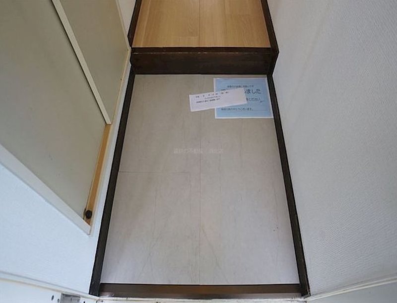 玄関　※他部屋参照