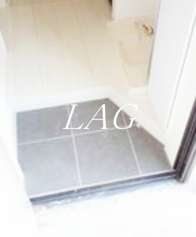 玄関　玄関です。