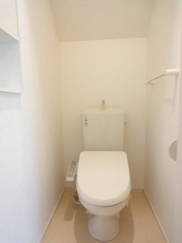 トイレ　落ち着いたトイレです