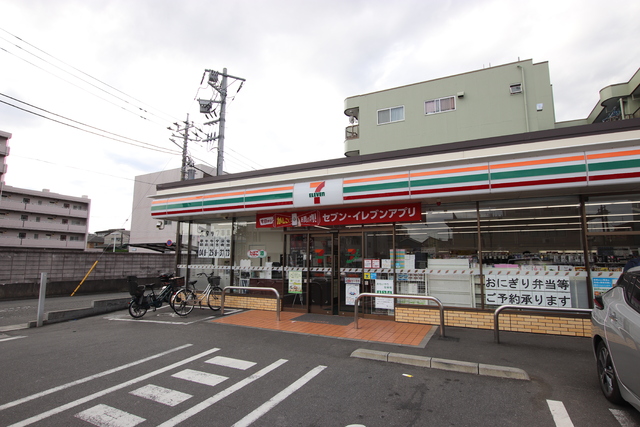 コンビニ　セブン－イレブン　川口西川口２丁目店（コンビニ）まで290m