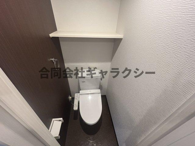 トイレ　温水洗浄便座