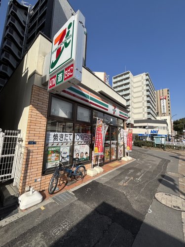 コンビニ　セブンイレブン 神戸西多聞通1丁目店（コンビニ）まで124m