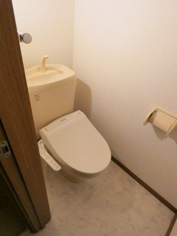 トイレ　図面と現状に相違がある場合には現状を優先