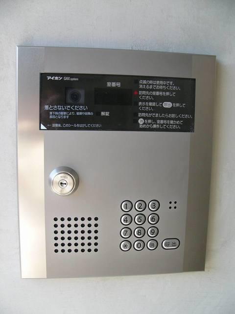 セキュリティ　オートロック付き