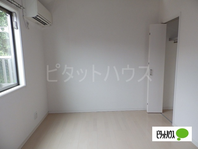 居室・リビング　人気の洋室です！