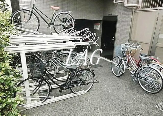 その他共有部分　駐輪場になります。