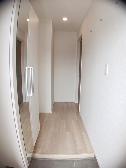 OURCITY丸亀 IIの玄関写真