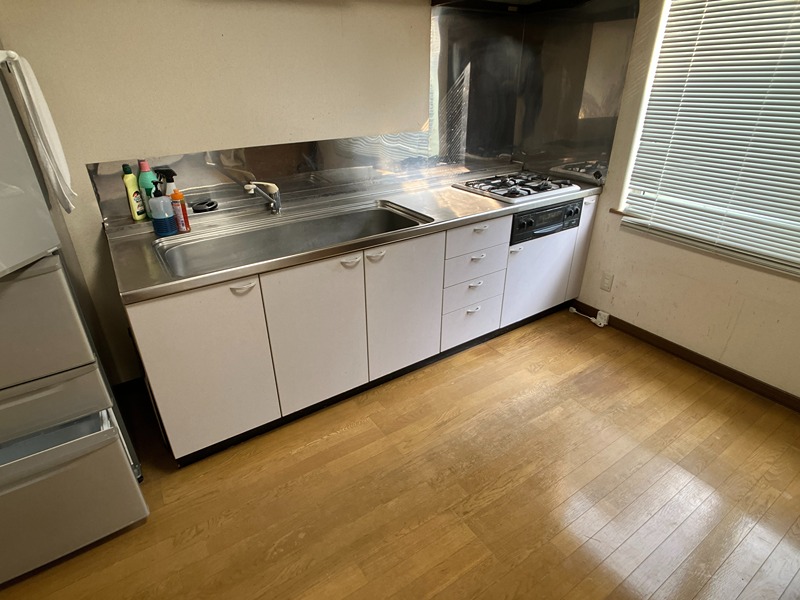 キッチン　102号室参照