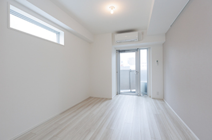 居室・リビング　※別部屋の参考写真です。