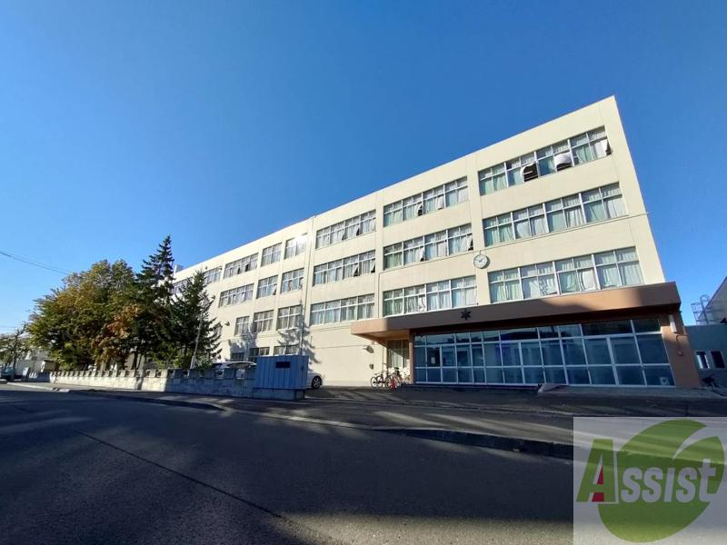 中学校　札幌市立栄南中学校（中学校）まで1396m