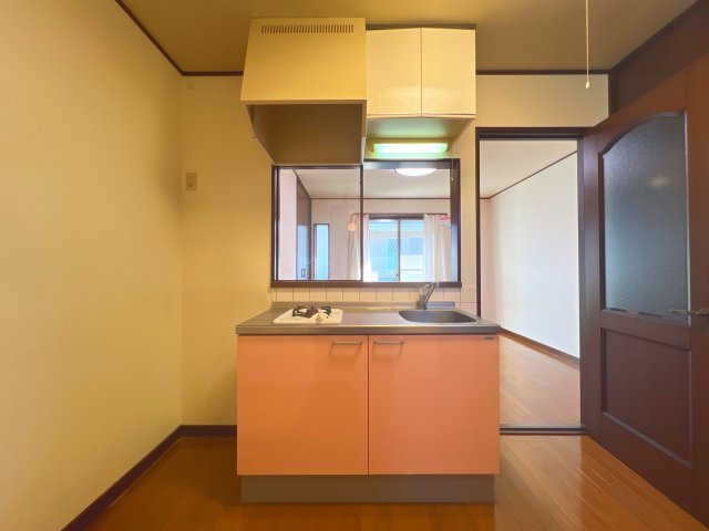 レジデンシア井の頭のキッチン写真