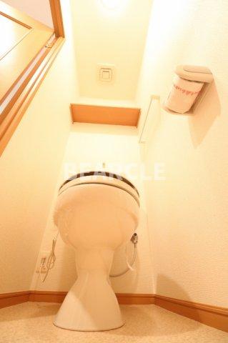 トイレ　清潔感のあるトイレです