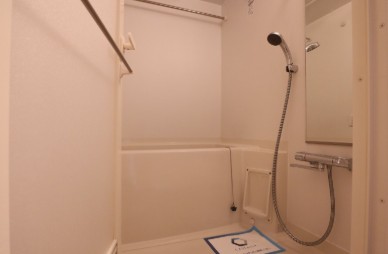バス・シャワールーム　バス※別部屋参考写真