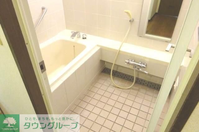 バス・シャワールーム