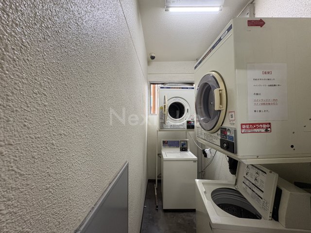 ライオンズマンションヨコハマウエストの外観写真