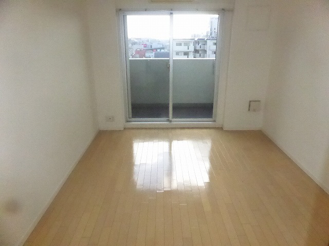 居室・リビング　写真は同マンションの他のお部屋のものです