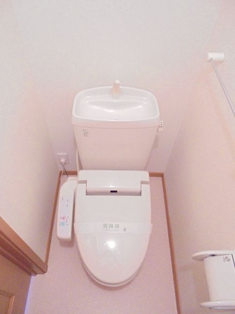 【サン・ボヌール　Ａのトイレ】
