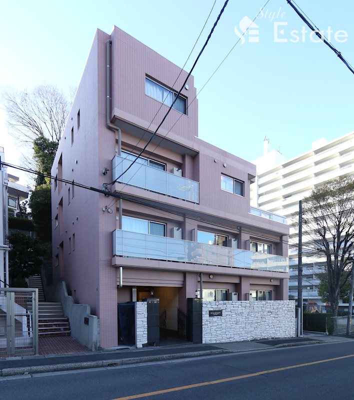 名古屋市名東区にじが丘のマンションの建物外観