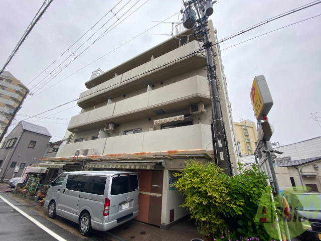 神戸市長田区庄山町のマンションの建物外観