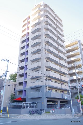大阪市淀川区宮原のマンションの建物外観
