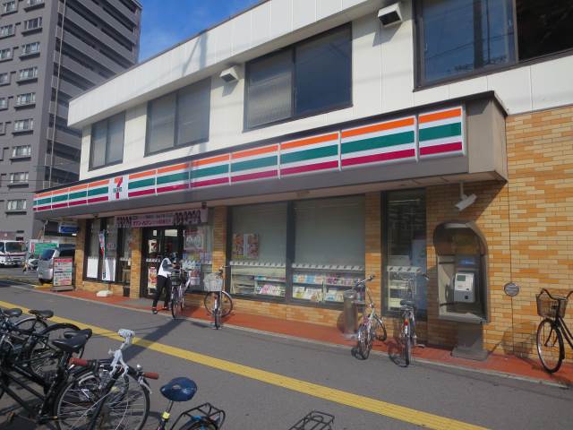 【広島市西区中広町のマンションのコンビニ】