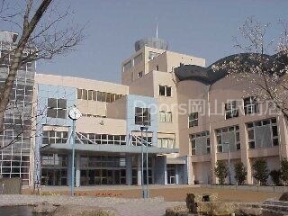 小学校　岡山市立操明小学校（小学校）まで539m