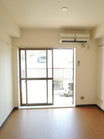 居室・リビング　礼金0敷金０保証金０