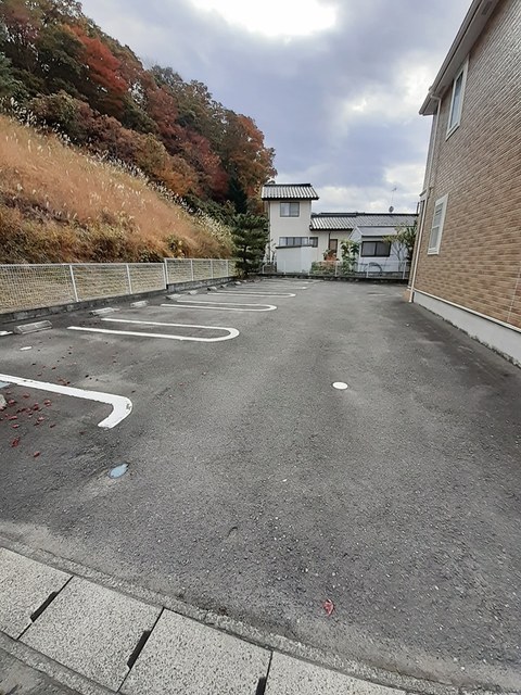 【Ｐａｒｔｅｒｒｅ　Vの駐車場】