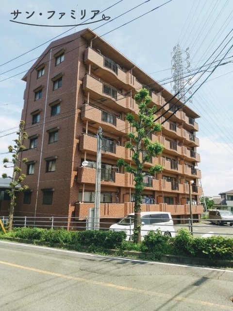 豊橋市東脇のマンションの建物外観