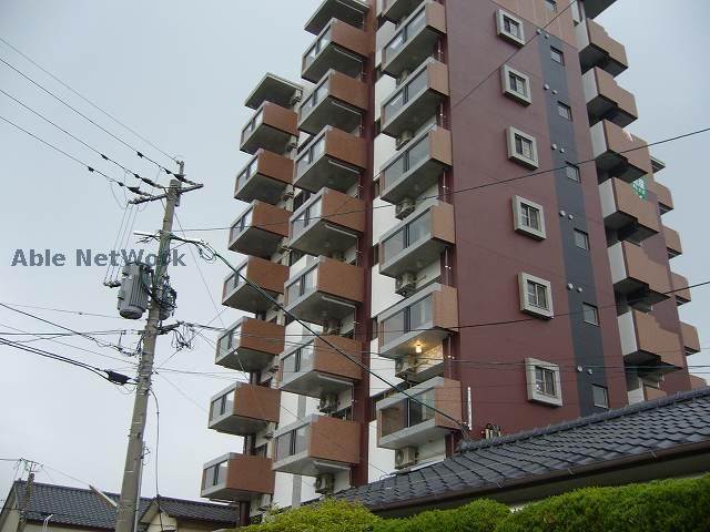 熊本市東区神水本町のマンションの建物外観