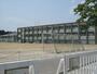 中学校　桑名市立陵成中学校（中学校）まで1215m