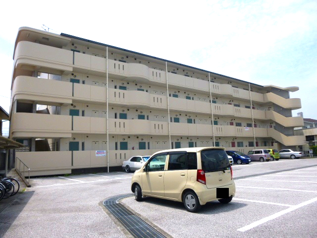 建物外観　2014年7月撮影