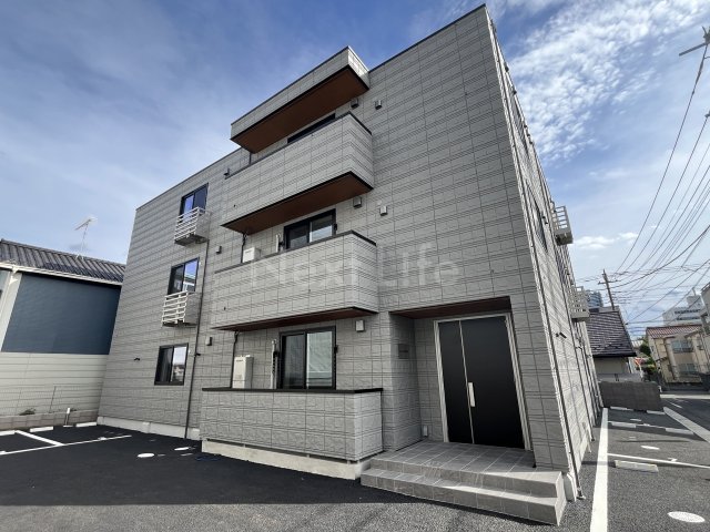 建物外観　カナル