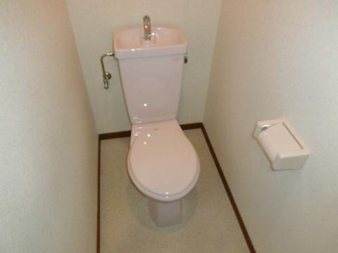 　トイレ　トイレ