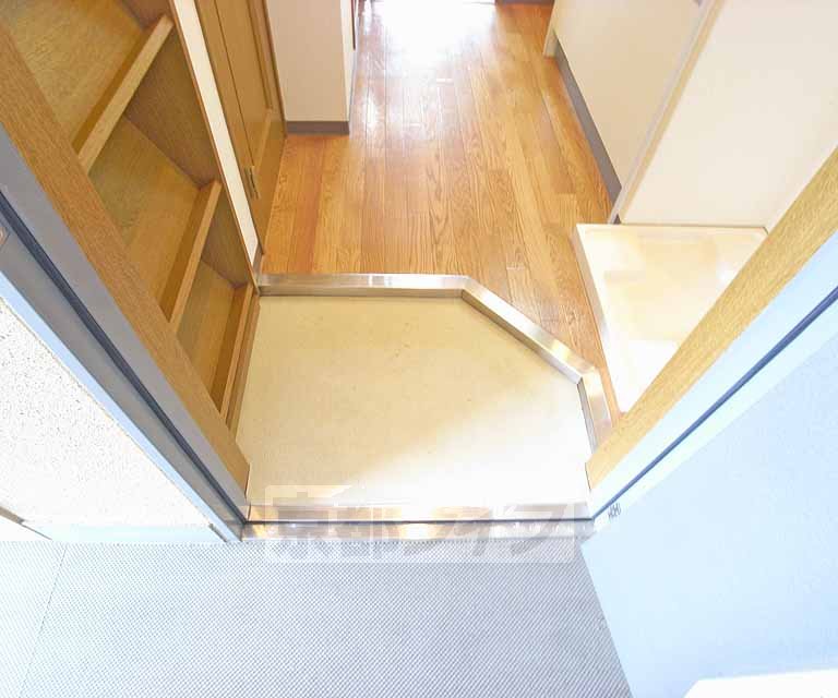 玄関　広い玄関です。