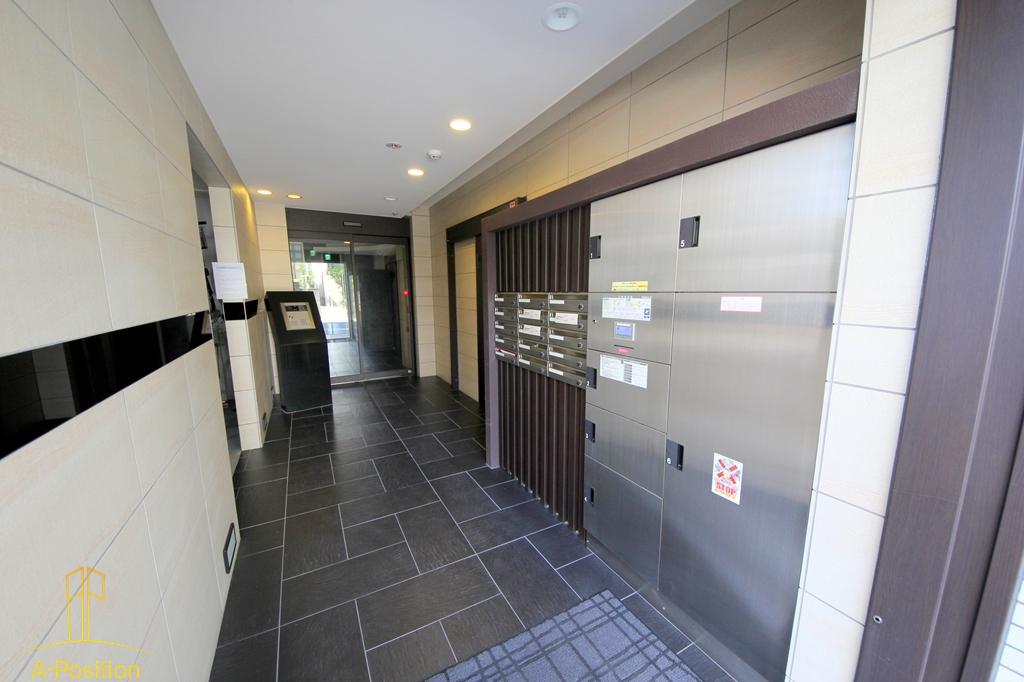 エントランス　プランドール江戸堀