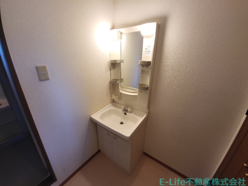 洗面設備　※写真別部屋