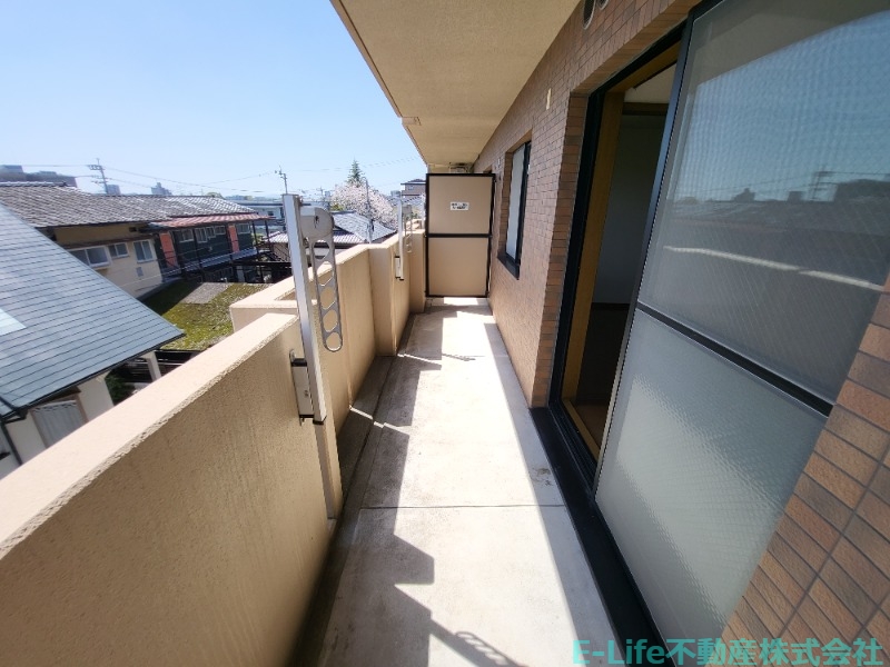 バルコニー　※写真別部屋