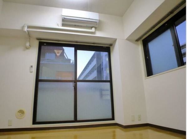 居室・リビング　※別部屋参考写真
