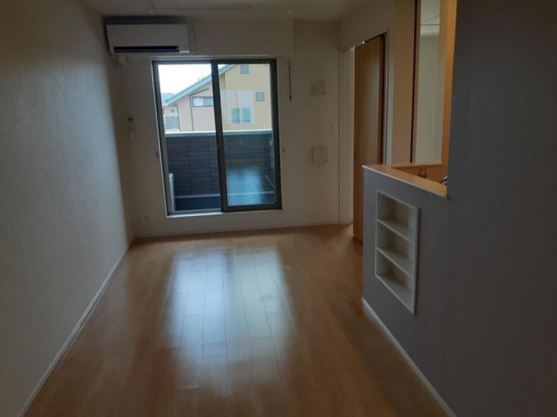 居室・リビング　図面と現状に相違がある場合には現状を優先